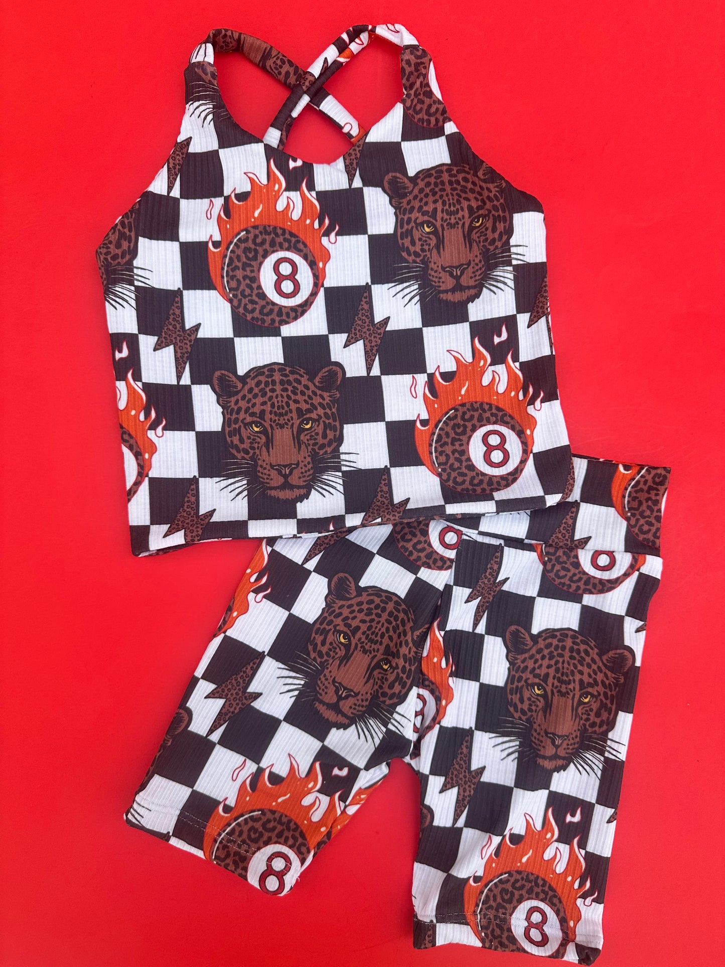 Checkered Tiger Set