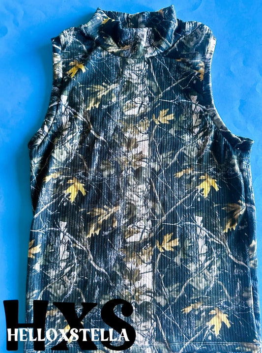Camo Mock Neck Tank - Small